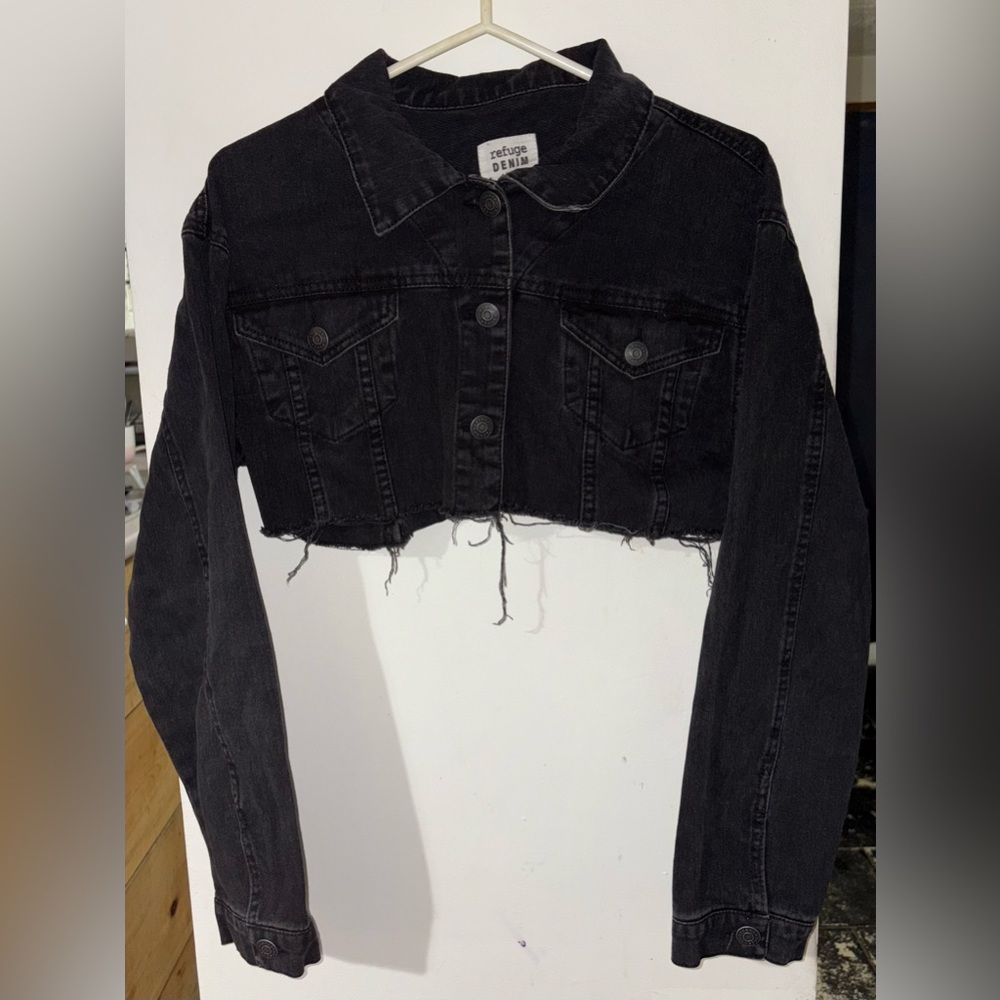 Black Cropped Denim Jacket